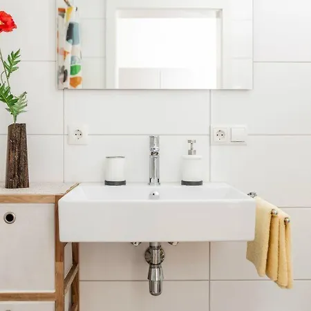 Cityapartment-Dornbirn-In-Unmittelbarer-Umgebung-Des-Bahnhofs-Mit-Bester-Verkehrsanbindung 多恩比恩